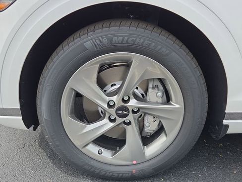 New 2026 Genesis GV70 2.5T Advanced AWD/4WD image 5