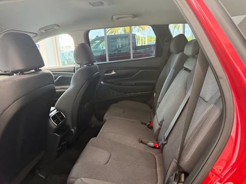 Used 2020 Hyundai Santa Fe SE w/ Cargo Package FWD image 12