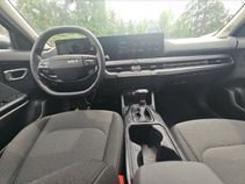 Used 2025 Kia K4 FWD image 22
