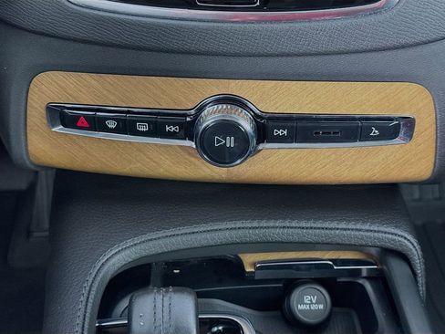 Used 2021 Volvo XC90 T8 Inscription Expression w/ Advanced Package image 35