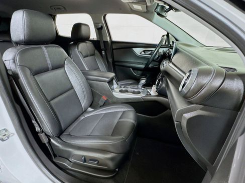 Certified 2024 Chevrolet Blazer LT FWD image 25