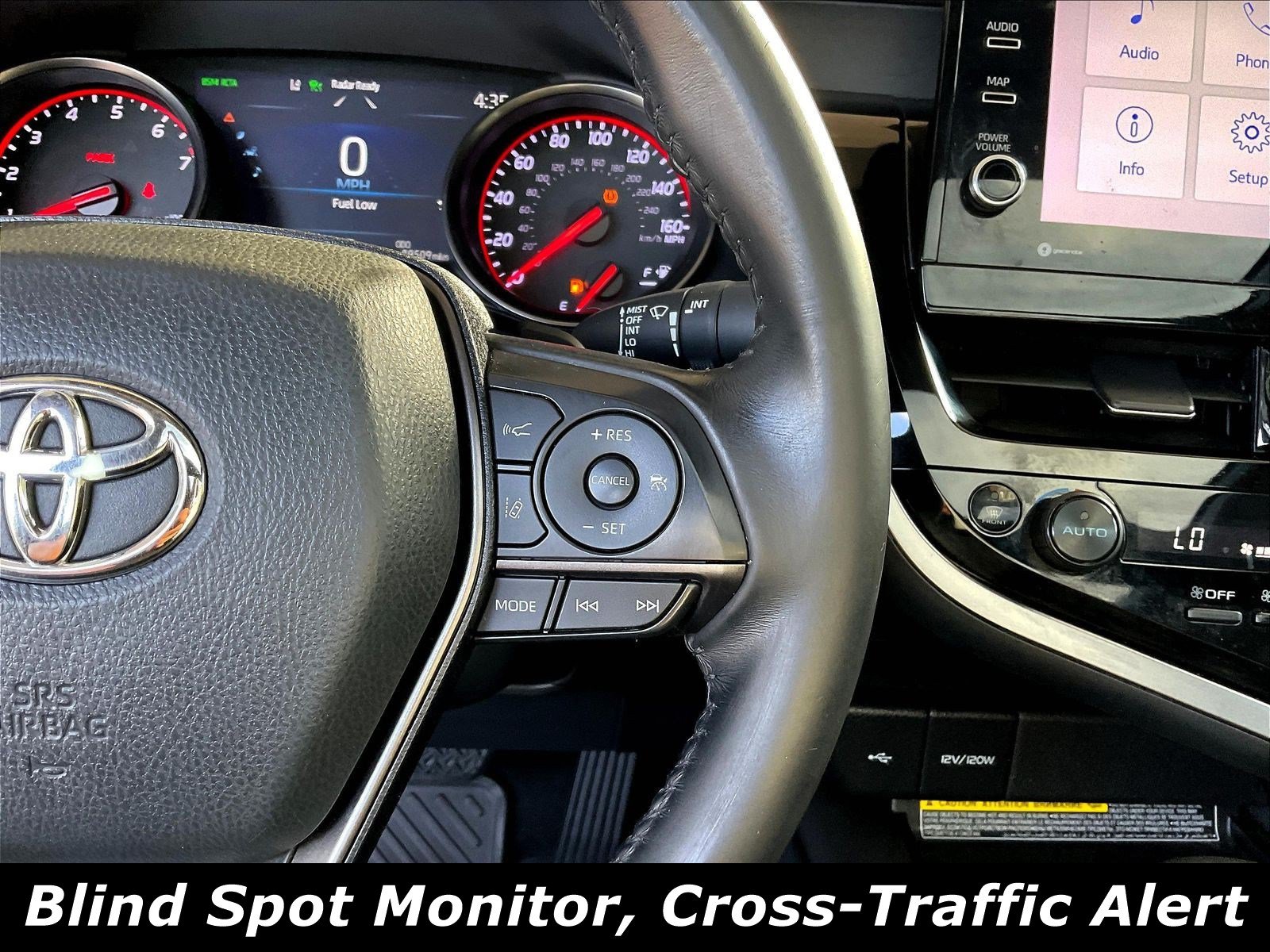 Used 2021 Toyota Camry XSE FWD image 12