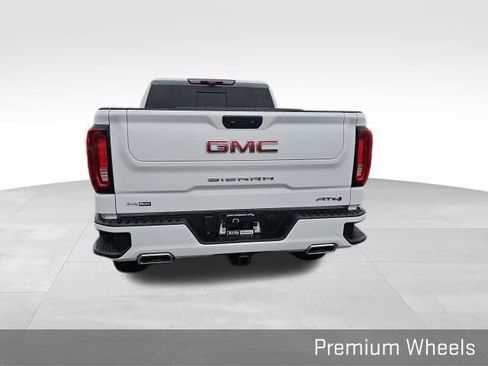 Used 2024 GMC Sierra 1500 AT4 w/ Technology Package image 23