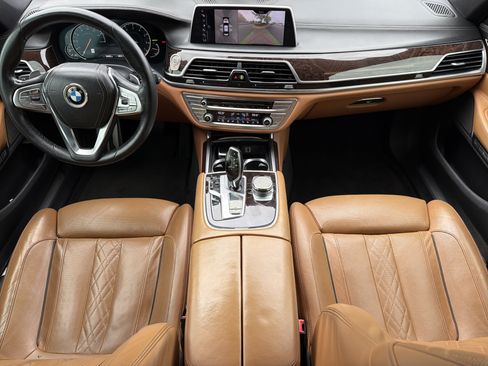 Used 2016 BMW 750i xDrive AWD/4WD image 3