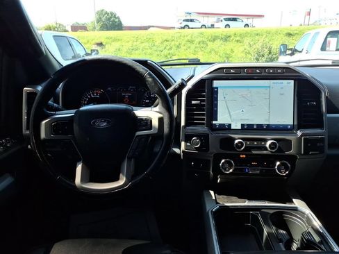 Used 2022 Ford F250 Lariat w/ Tremor Off-Road Package AWD/4WD image 17