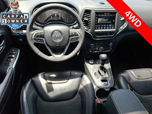 Used 2022 Jeep Cherokee Latitude w/ Sun & Sound Group AWD/4WD image 11