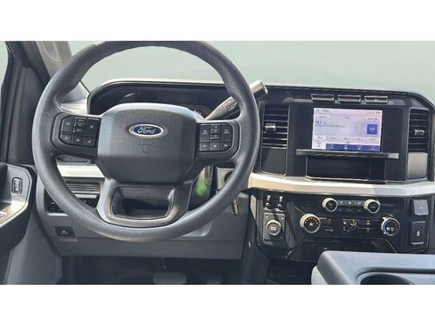 Used 2024 Ford F250 XL w/ XL Driver Assist Package AWD/4WD image 13