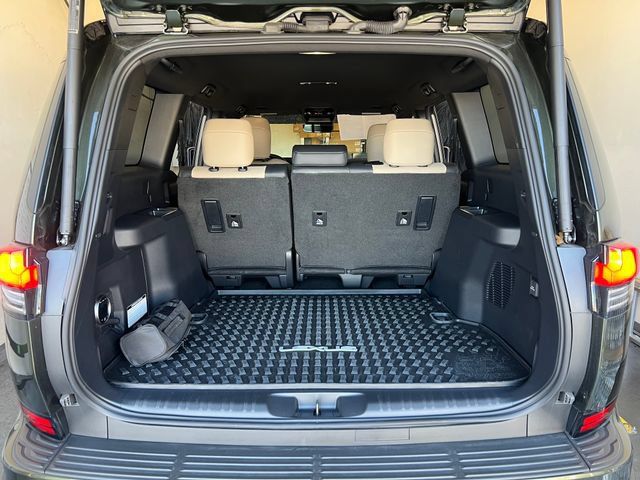 Used 2025 Lexus GX 550 AWD/4WD image 18