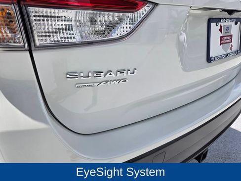 Used 2024 Subaru Forester Premium AWD/4WD image 17
