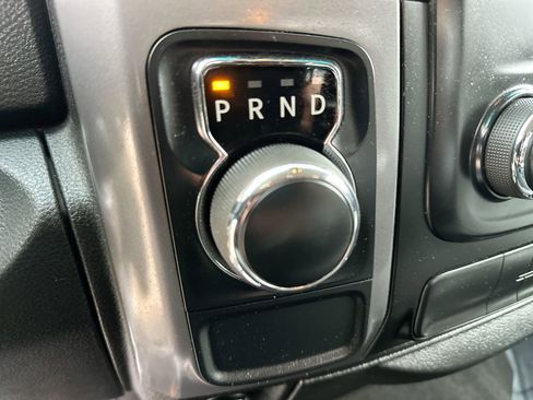 Used 2022 RAM 1500 Classic SLT image 19