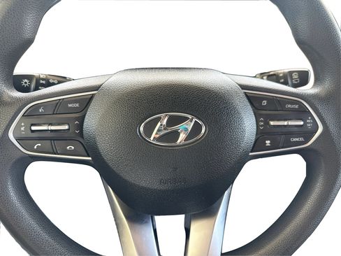 Used 2020 Hyundai Santa Fe SE AWD/4WD image 17