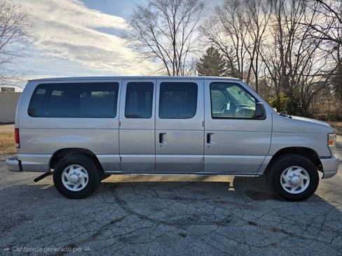 Used 2009 Ford E-150 and Econoline 150 RWD image 5