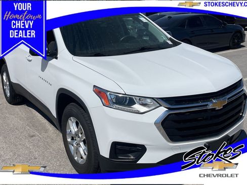 Used 2019 Chevrolet Traverse LS image 1