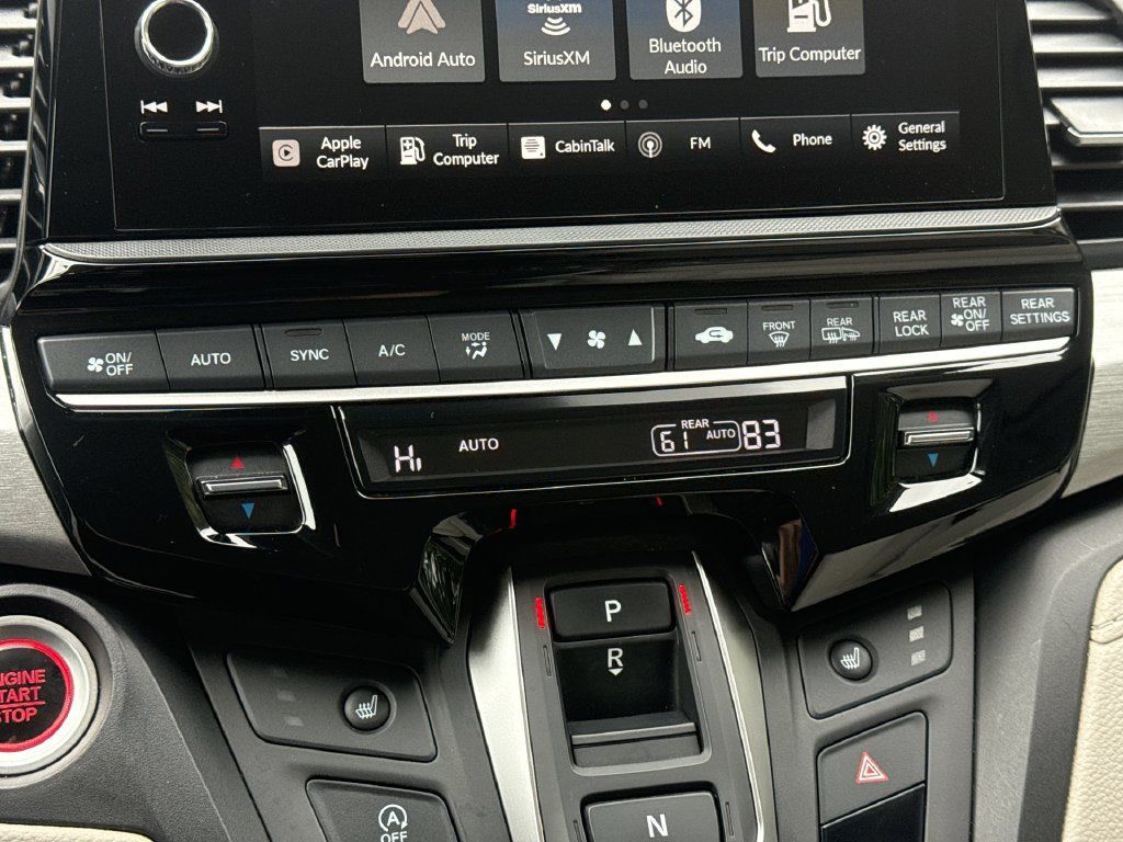 Used 2025 Honda Odyssey EX-L image 17