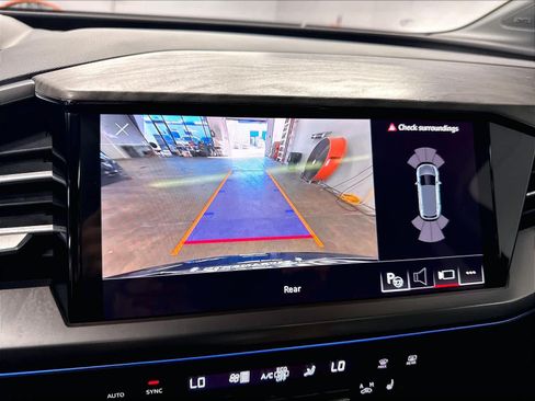 Certified 2023 Audi Q4 e-tron Prestige AWD/4WD image 22