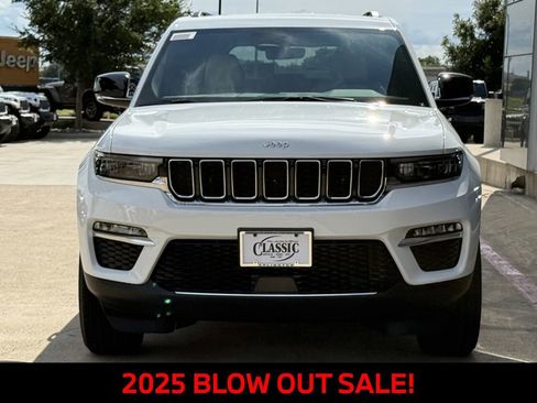 New 2025 Jeep Grand Cherokee Limited RWD image 8