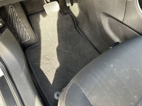 Used 2020 Chevrolet Trax LT image 17