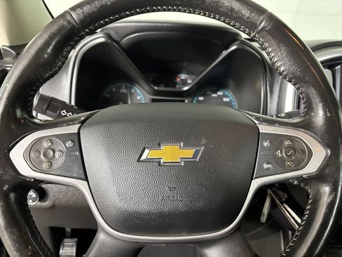Used 2021 Chevrolet Colorado LT w/ Fleet Safety Package RWD image 12