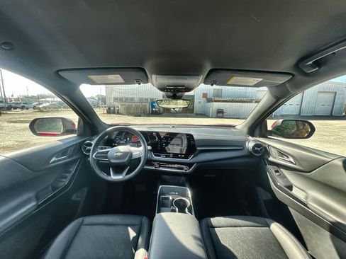 Certified 2025 Chevrolet Equinox LT w/ Convenience Package II image 19