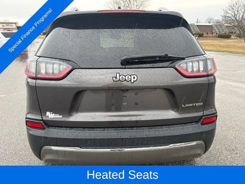 Used 2019 Jeep Cherokee Limited FWD image 5