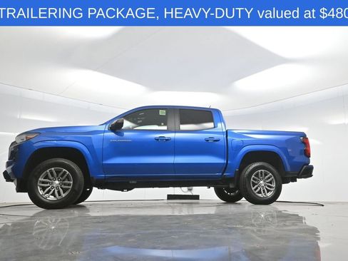 Used 2024 Chevrolet Colorado LT w/ LT Convenience Package II RWD image 7