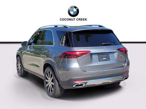 Used 2025 Mercedes-Benz GLE 450e 4MATIC image 3
