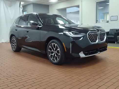 Used 2026 BMW X3 xDrive30i w/ Premium Package AWD/4WD image 6