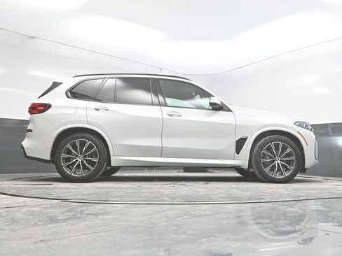 Used 2025 BMW X5 xDrive40i image 37