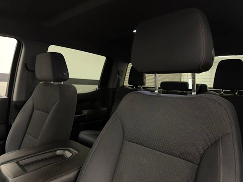 Used 2020 Chevrolet Silverado 1500 Custom w/ Custom Value Package RWD image 24