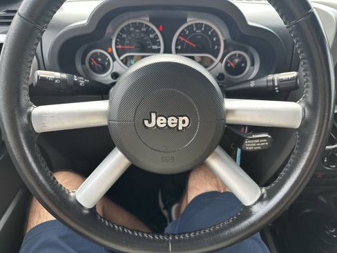 Used 2009 Jeep Wrangler Sahara AWD/4WD image 15