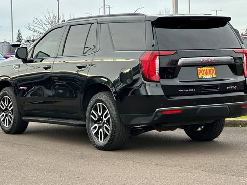 Used 2024 GMC Yukon AT4 image 6