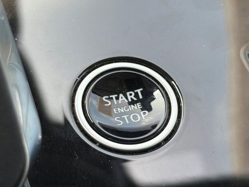 Used 2023 Land Rover Range Rover Sport SE AWD/4WD image 34