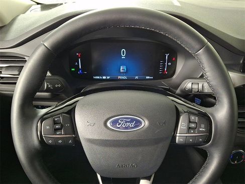 Used 2023 Ford Escape Active image 18