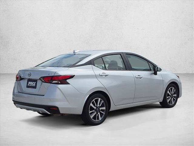 Used 2023 Nissan Versa SV FWD image 5