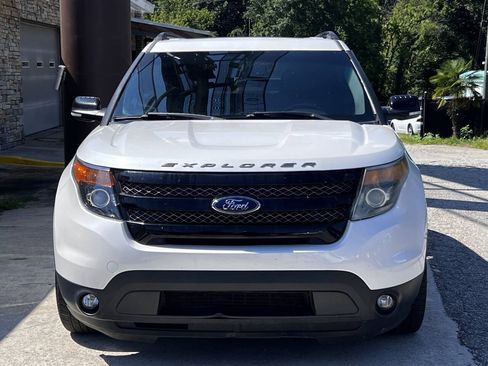 Used 2014 Ford Explorer Sport w/ Equipment Group 401A AWD/4WD image 9