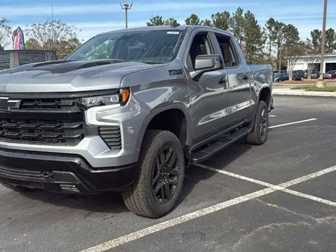 New 2026 Chevrolet Silverado 1500 LT Trail Boss w/ Dark Appearance Package image 3