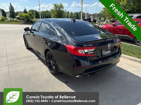 Used 2021 Honda Accord Sport Special Edition image 6