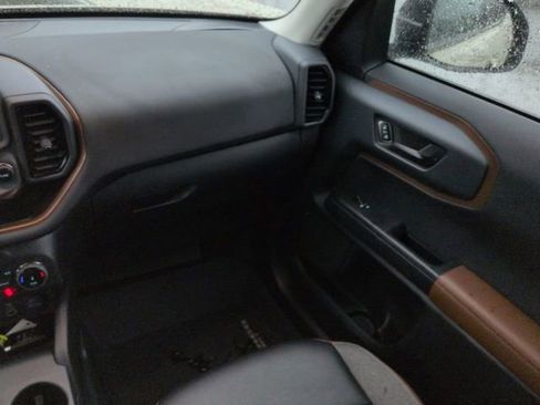 Certified 2024 Ford Bronco Sport Outer Banks w/ Tech Package image 17