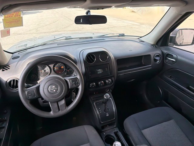 Used 2015 Jeep Patriot Sport FWD image 19