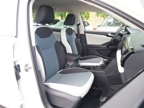 New 2025 Volkswagen Taos S image 23