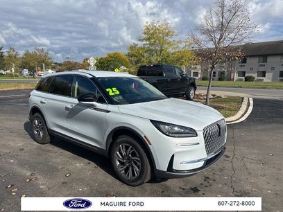New 2025 Lincoln Corsair AWD w/ Rear Removable Package Tray