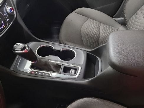 Used 2020 Chevrolet Equinox LT FWD image 32