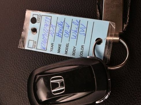 Used 2025 Honda CR-V LX image 29