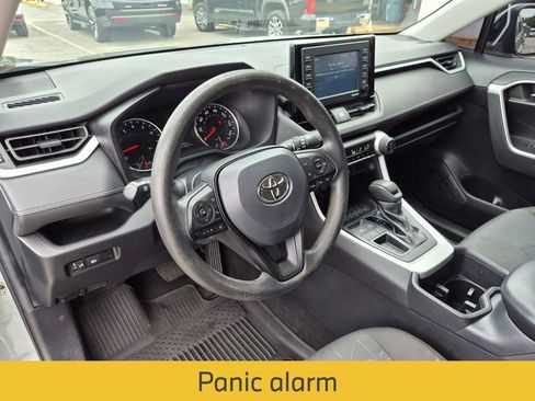 Used 2022 Toyota RAV4 XLE FWD image 31