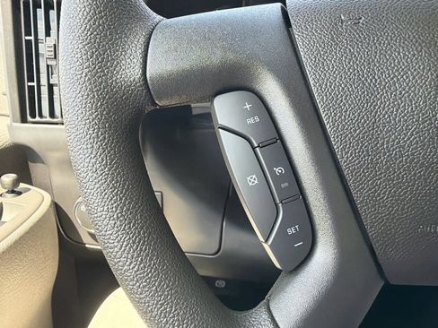 New 2025 GMC Savana 2500 w/ Driver Convenience Package image 23