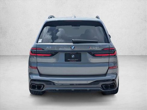 New 2026 BMW X7 M60i AWD/4WD image 7
