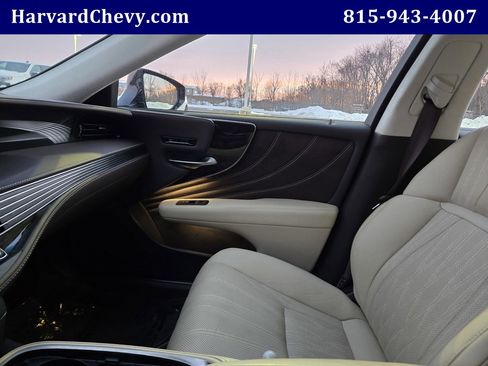 Used 2018 Lexus LS 500 F Sport image 14