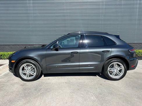 Used 2026 Porsche Macan AWD/4WD image 2