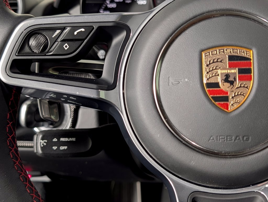 Certified 2025 Porsche 718 Cayman S RWD image 33
