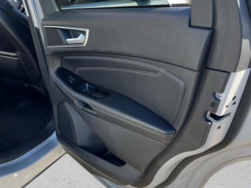 Used 2016 Ford Edge Titanium w/ Equipment Group 302A image 28
